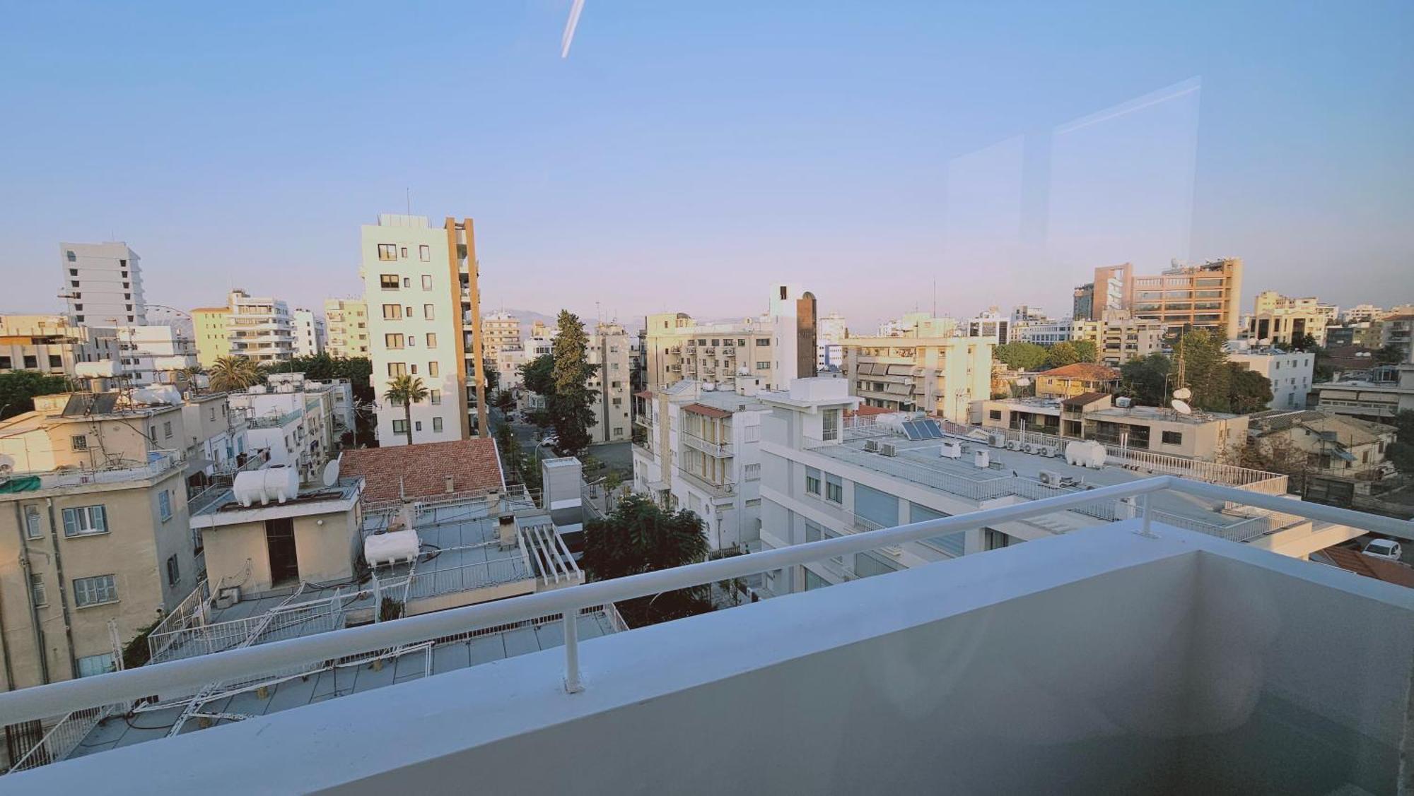 Stay Cosmo City Suites 니코시아 외부 사진