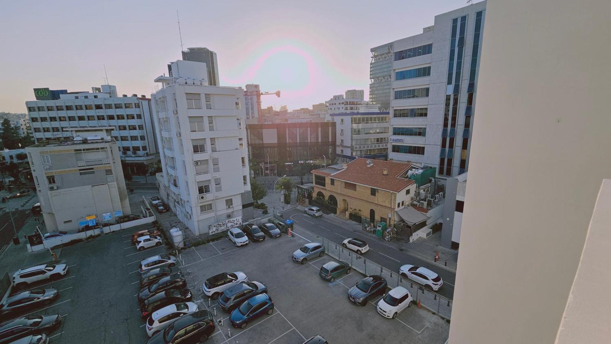 Stay Cosmo City Suites 니코시아 외부 사진