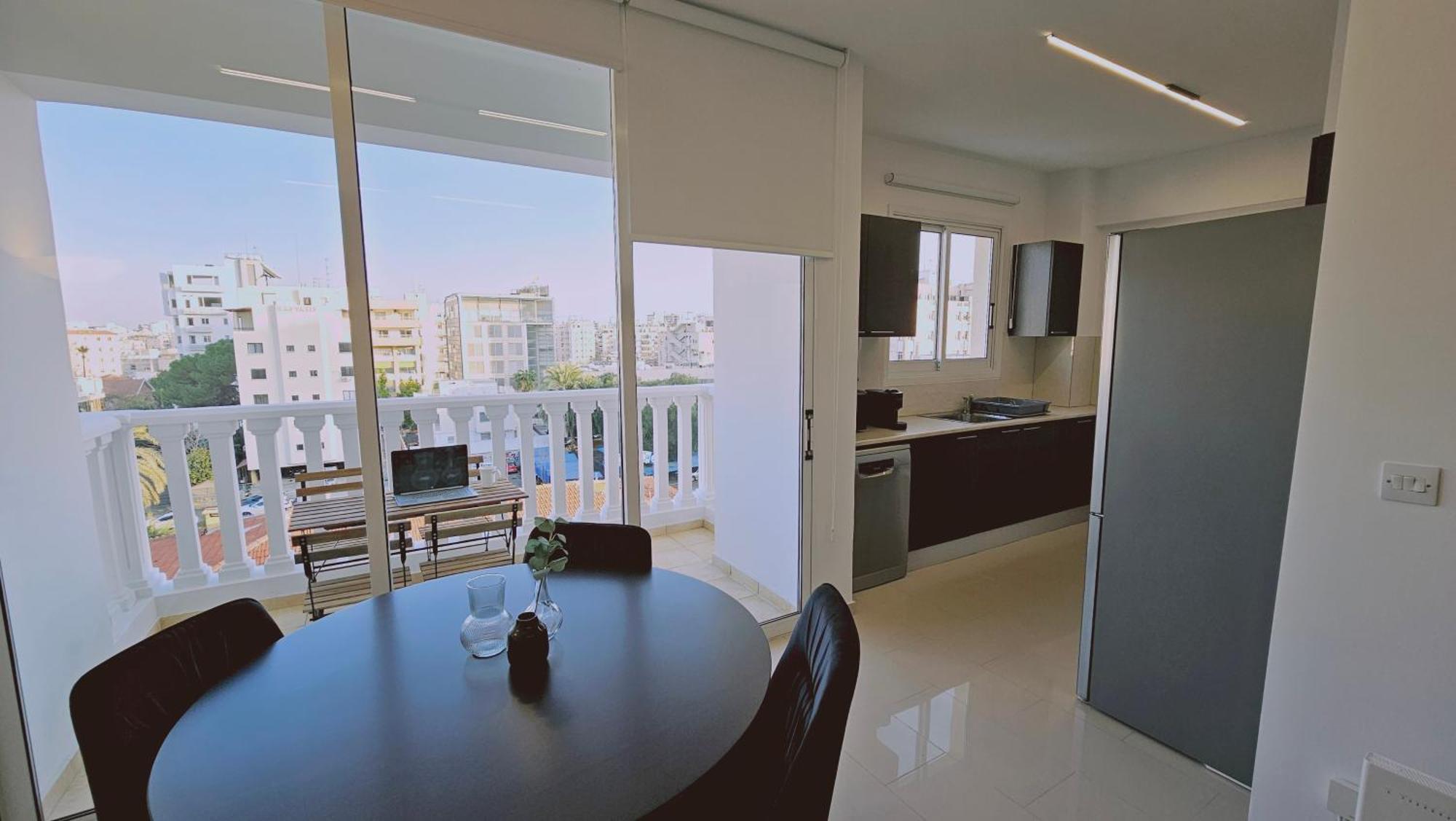 Stay Cosmo City Suites 니코시아 외부 사진